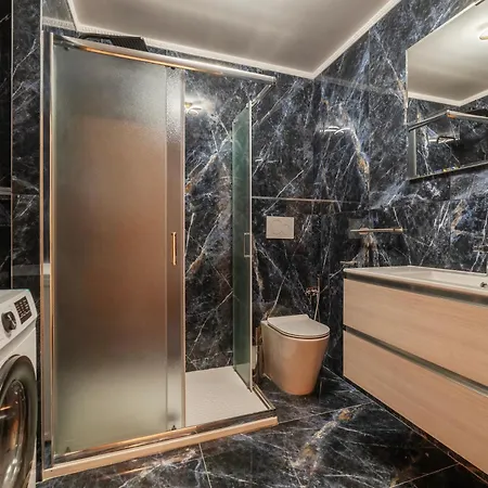 Guesthost - Rione Sallustiano Elegant 아파트 *