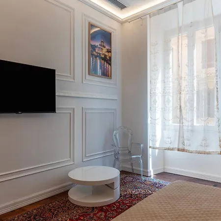 아파트 Guesthost - Rione Sallustiano Elegant *