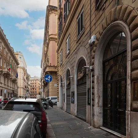 Guesthost - Rione Sallustiano Elegant 아파트